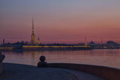 Тысячи фонариков осветят небо над Петропавловской крепостью в день освобождения Ленинграда от блокады