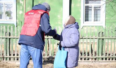 Шторы, постельное, одежда - добровольцы собирают вещи голышмановским пенсионерам - nashgorod.ru