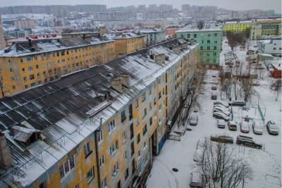 Парковку из-за уборки снега запретили еще на нескольких улицах в Мурманске
