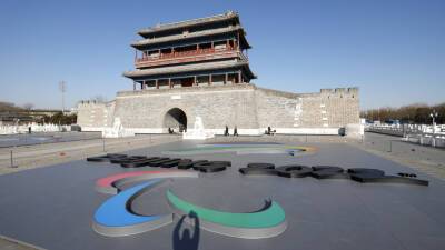 Власти КНР выявили 72 больных коронавирусом среди прибывших на Олимпиаду в Пекин