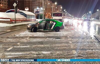 Ford - На ул. Притыцкого 19-летний палестинец врезался автобус на каршеринге - ont.by - Белоруссия - Минск