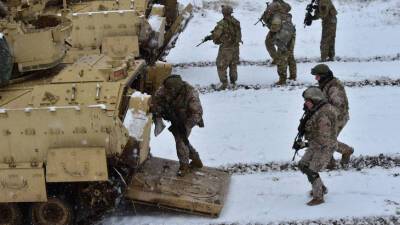 Зась: Военная активность НАТО у границ ОДКБ не способствует укреплению безопасности