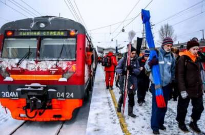 В первый день старта «Лыжных стрел» в Токсово и Шапки отправились более тысячи любителей активного отдыха