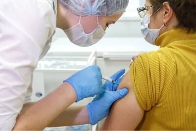 Детям из неблагополучных семей в Забайкалье первым поставят прививки от COVID