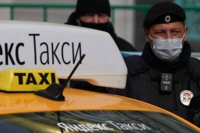 В аэропорту Пулково убили таксиста-мигранта