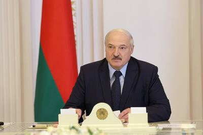 Лукашенко обвинил США в подталкивании к войне