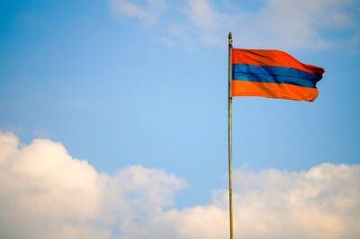 Президент Армении ушел в отставку