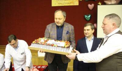 Члены партии «Единая Россия» подвели итоги новогодних акций в Лобне