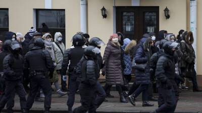 За участие в протестах 2020 года в Белоруссии осудили более 1,6 тысячи человек