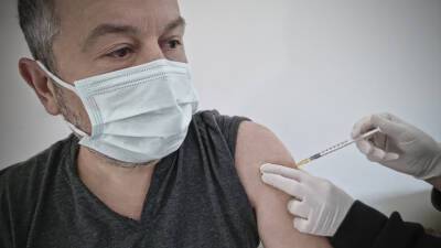 Геннадий Онищенко - В Крыму рассказали о темпах вакцинации от COVID-19 - russian.rt.com - Россия - Крым