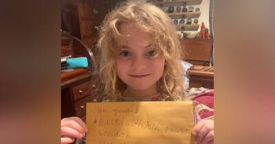 "Она сможет, она королева": 7-летняя девочка обратилась к Елизавете II c необычной просьбой