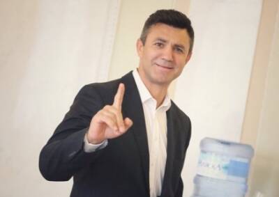 «От Киева до Закарпатья»: нардеп Тищенко снова оконфузился, поздравляя украинцев с Днем Соборности