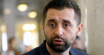 Законопроект о переходном периоде на Донбассе отозвали из Рады