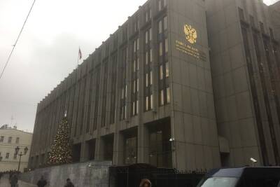 Совфед назвал истинную причину эвакуации дипломатов из Украины