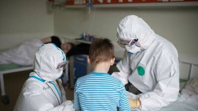 Роспотребнадзор констатировал рост заболеваемости коронавирусом среди детей