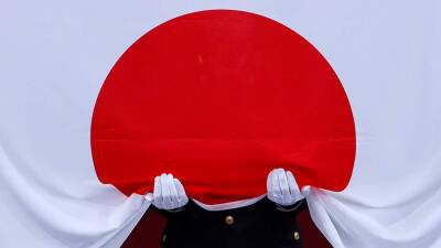 Правящая партия Японии предложила ввести экономические санкции против России