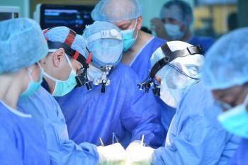 Двух пациентов с ранениями сердца вытащили с того света врачи Вологодской областной больницы