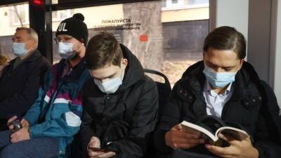 В Ленобласти ужесточили антиковидные меры — маски в транспорте снимать нельзя
