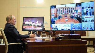 Путин провел традиционную встречу со студентами в Татьянин день