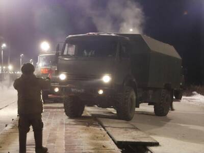 Россия отправила в Беларусь новые эшелоны с вооружением и военной техникой