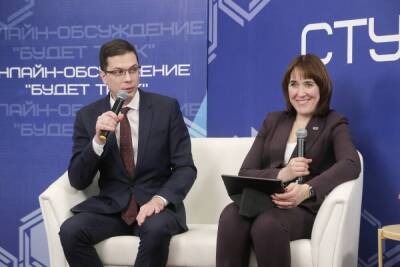 Шалабаев повысил муниципальную студенческую стипендию до 10 тысяч рублей