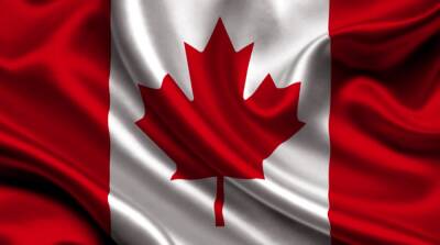 Канада временно отзывает семьи дипломатов из Украины