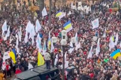 На митинге предпринимателей в Киеве задержали 19 человек
