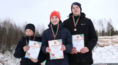 Завершился областной этап соревнований «Снежный снайпер». У биатлонистов Новогрудского района 12 медалей