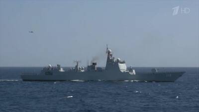 Военно-морской флот России проводит учения