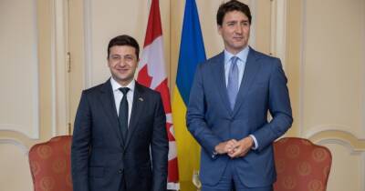 Канада вывезет дипломатов и их семьи из Украины