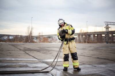 МЧС опровергло подготовку к снижению зарплат пожарных в Забайкалье