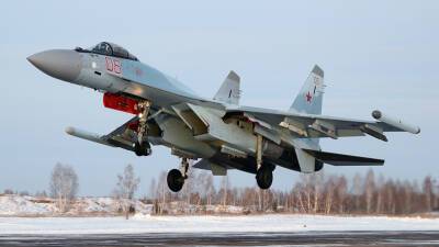Россия перебрасывает в Белоруссию Су-35С