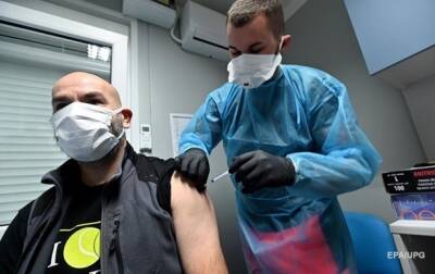 В Украине сделали свыше 30 млн прививок от COVID