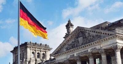 Германия настаивает на исключении для энергосектора в случае санкций против РФ, – Bloomberg