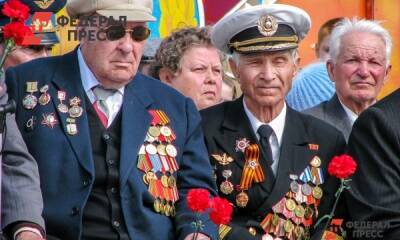 Петербургским ветеранам разрешат три дня не платить за проезд по ЗСД