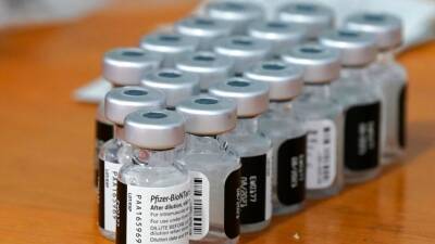 Кения и Мавритания получили от США около 2 миллионов доз вакцин от COVID-19