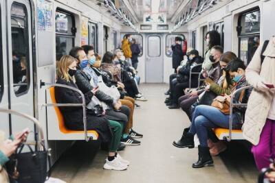 Масочный режим в петербургском метро продлен до конца марта