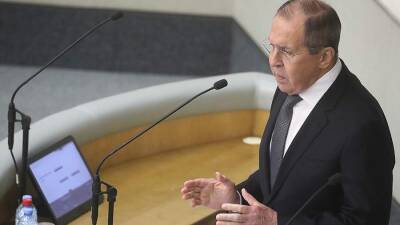 Лавров прокомментировал угрозы Запада ввести новые санкции против РФ