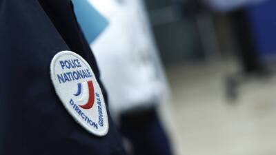 Российский ФБР призвал полицию Франции расследовать обстоятельства смерти молодого арестанта