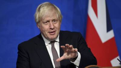 Британский премьер Джонсон вновь отказался покидать пост из-за скандала с вечеринками
