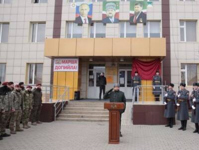 Росгвардия увековечила память бойцов чеченского ОМОН