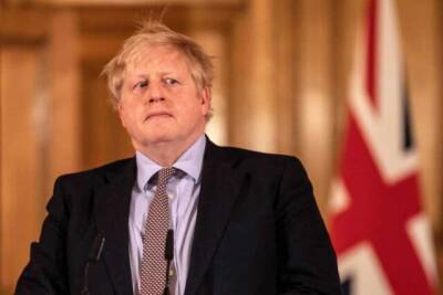 Премьер Великобритании Джонсон взывал недовольство нации страшилками о войне с РФ