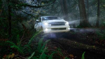 Новый внедорожник Toyota Sequoia дебютировал на мировом рынке