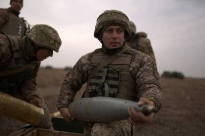 Чешское правительство одобрило передачу Украине артиллерийских снарядов крупных калибров
