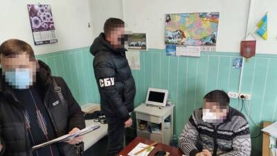 На Луганщине депутат организовал производство фальшивых сертификатов