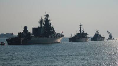 Корабли Черноморского флота отработали маневры в рамках учений ВМФ - 5-tv.ru - Россия