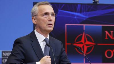Генсек НАТО Столтенберг предложил России возобновить работу миссий