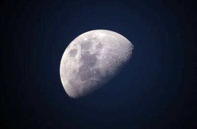 Ученые разгадали один из парадоксов Луны