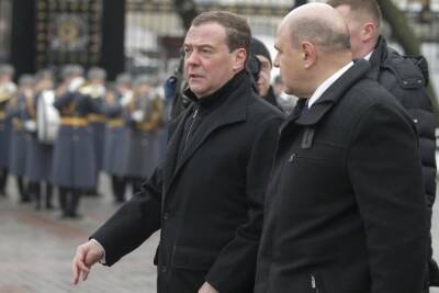 Медведев назвал Украину игрушкой в руках США и НАТО