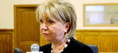 Парламент Карелии отказался поддержать назначение Эмилии Слабуновой на пост зампредседателя комитета